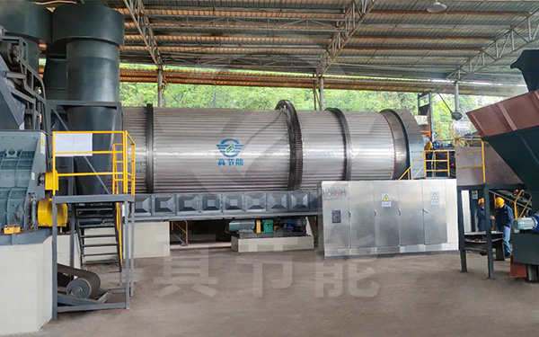 制藥污泥烘干機(jī)運(yùn)轉(zhuǎn)現(xiàn)場(chǎng) 制藥污泥烘干機(jī)運(yùn)轉(zhuǎn)現(xiàn)場(chǎng)